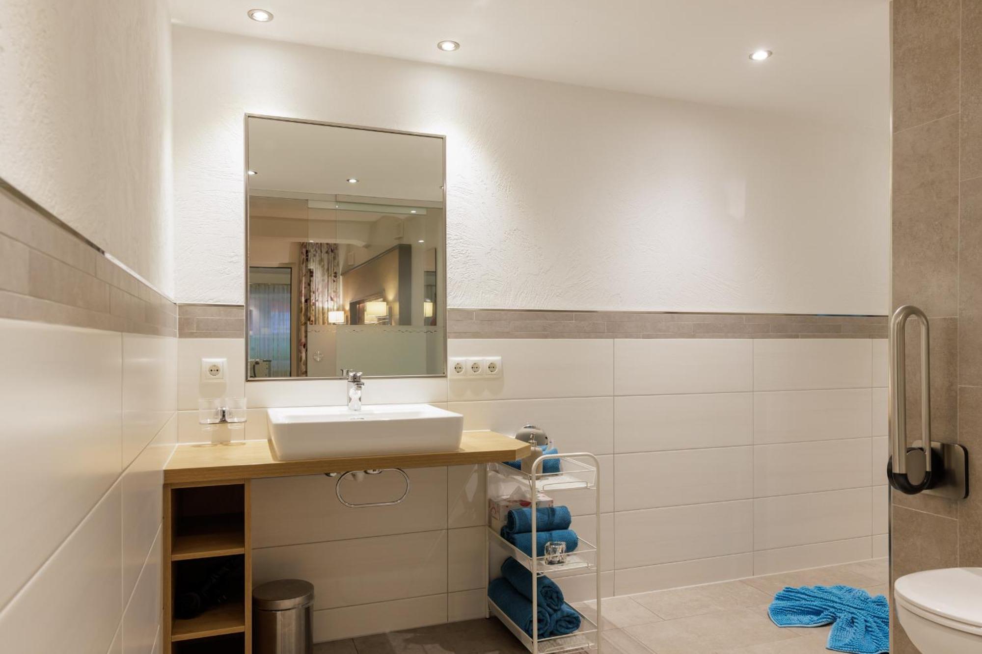 Apartmenthaus Goldeck Ried im Oberinntal Zewnętrze zdjęcie
