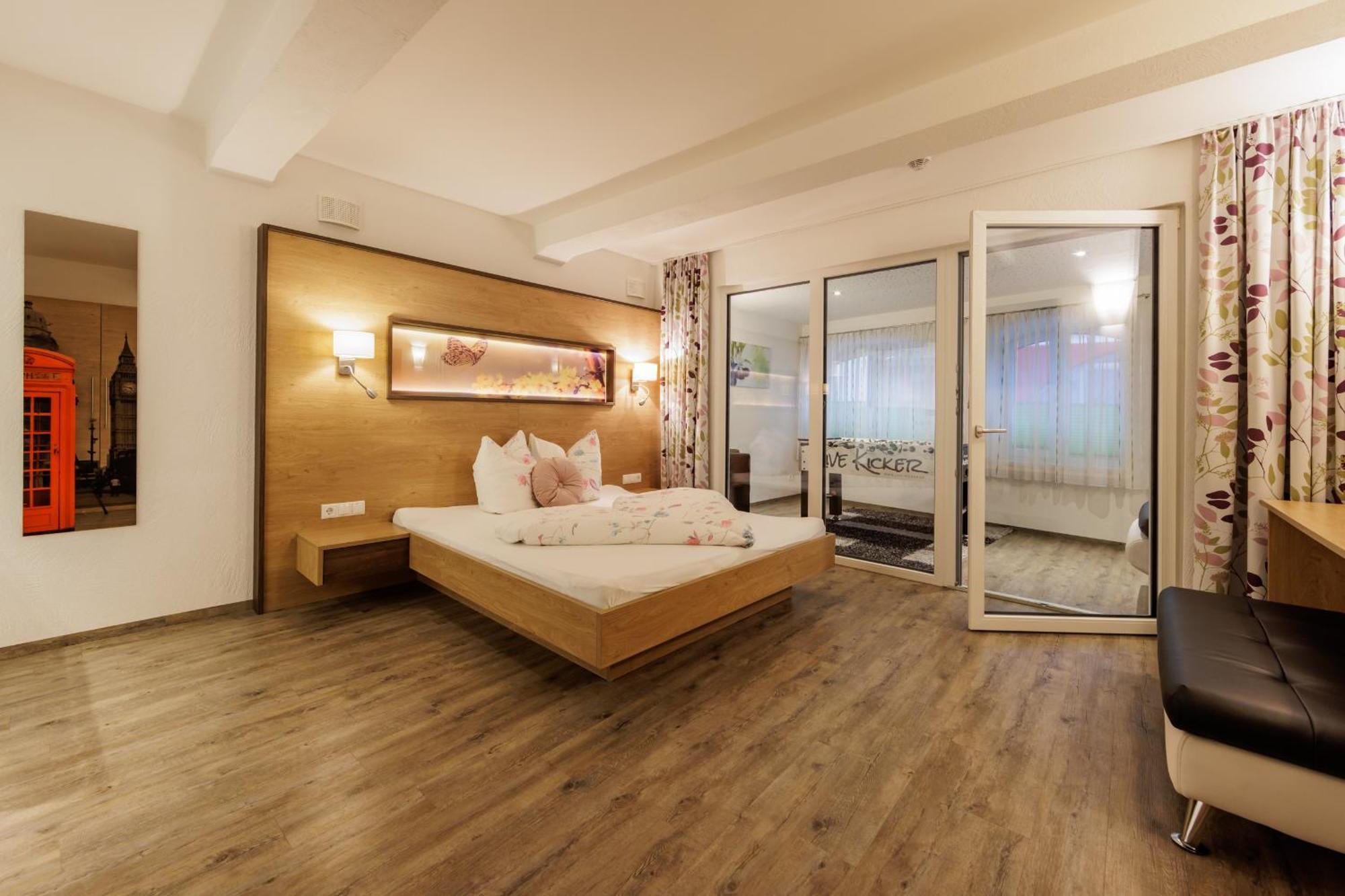 Apartmenthaus Goldeck Ried im Oberinntal Zewnętrze zdjęcie