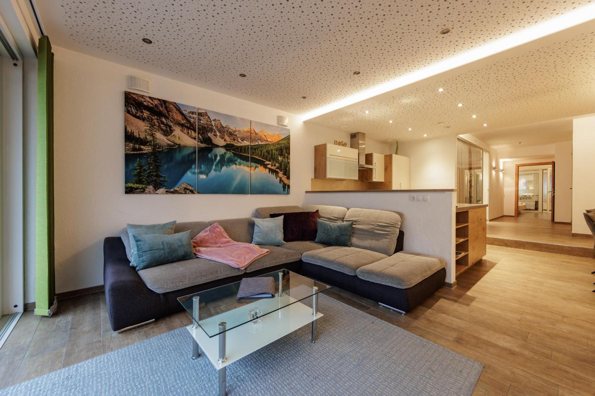 Apartmenthaus Goldeck Ried im Oberinntal Zewnętrze zdjęcie