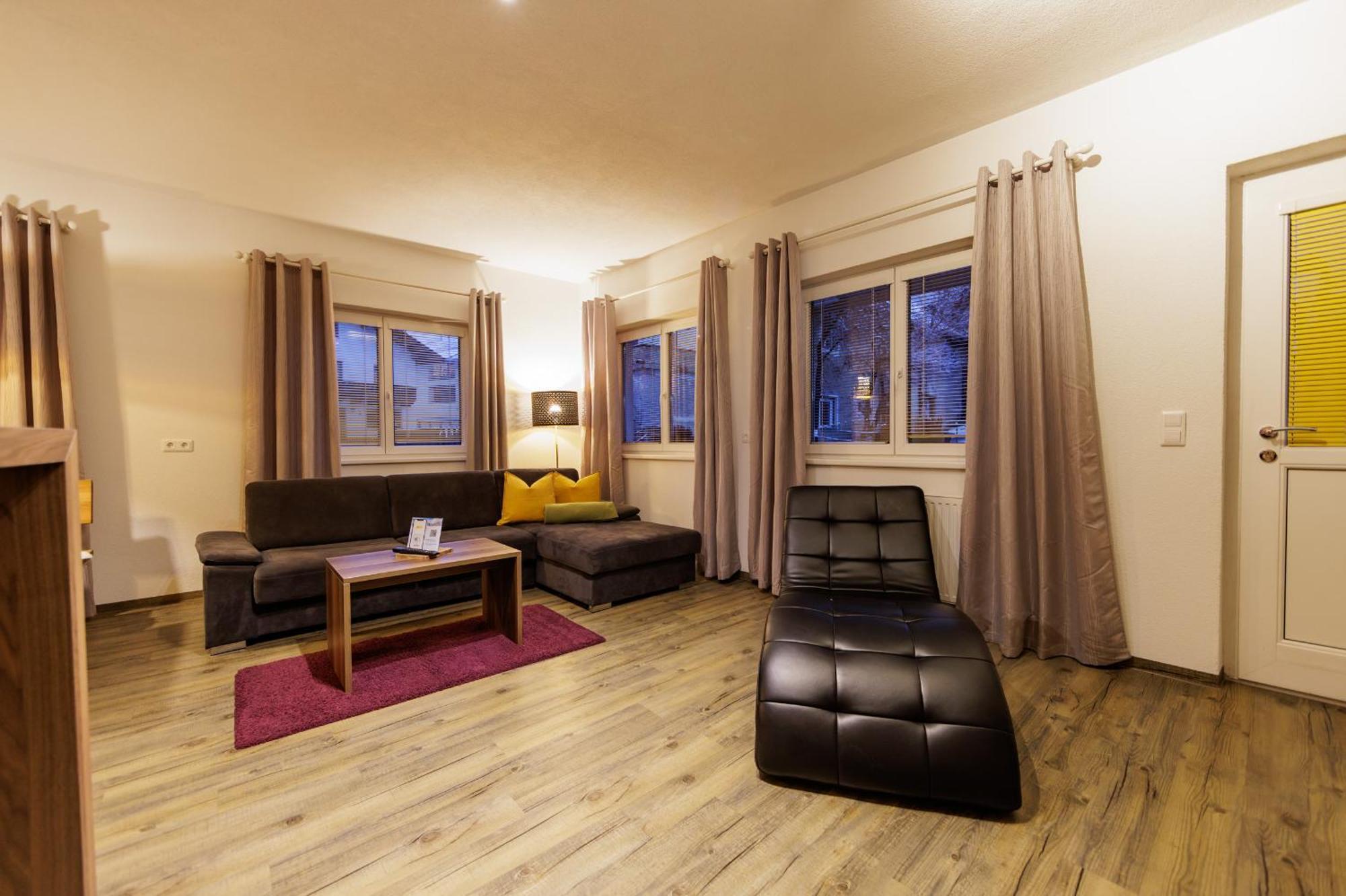 Apartmenthaus Goldeck Ried im Oberinntal Zewnętrze zdjęcie