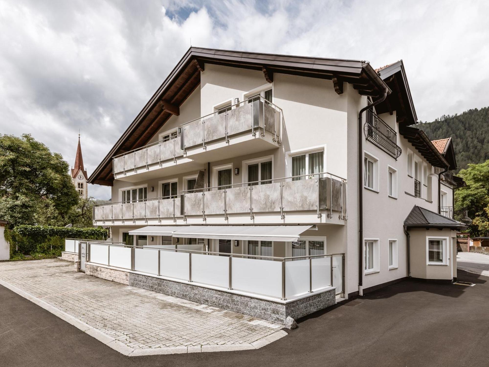 Apartmenthaus Goldeck Ried im Oberinntal Zewnętrze zdjęcie